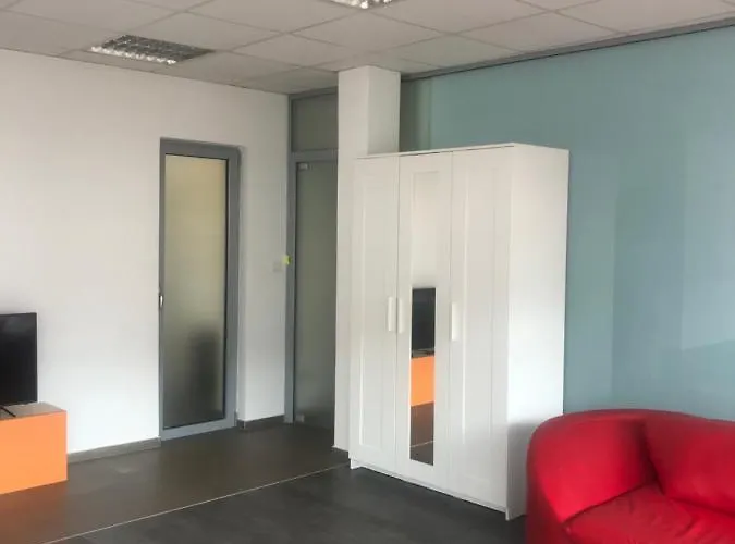 Lilia 5 Self-check In Daire Sofya