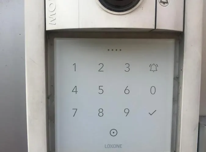 Lilia 5 Self-check In דירה *