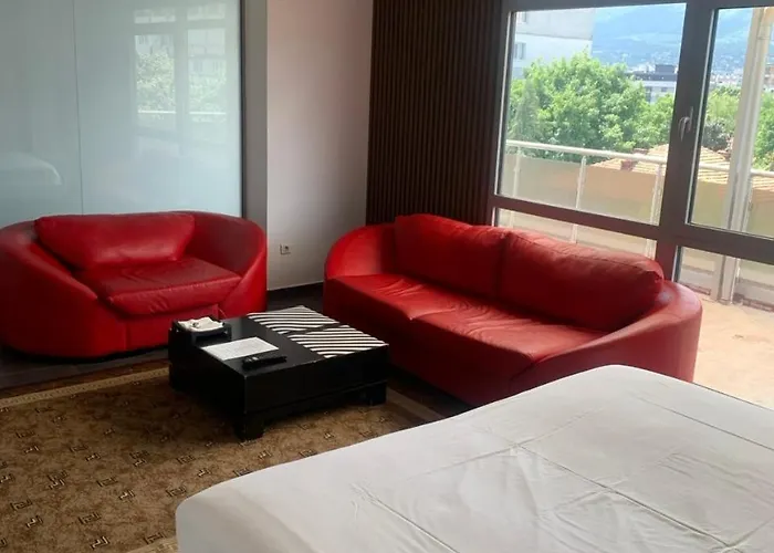 Lilia 5 Self-check In *